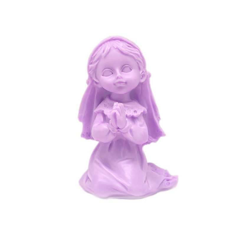 Molde menina rezando a olhar de frente Molde menina rezando a olhar de frente