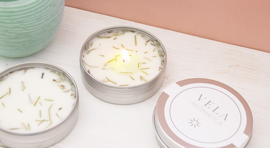 Sementes, flores e cascas para decorar velas Sementes, flores e cascas para decorar velas