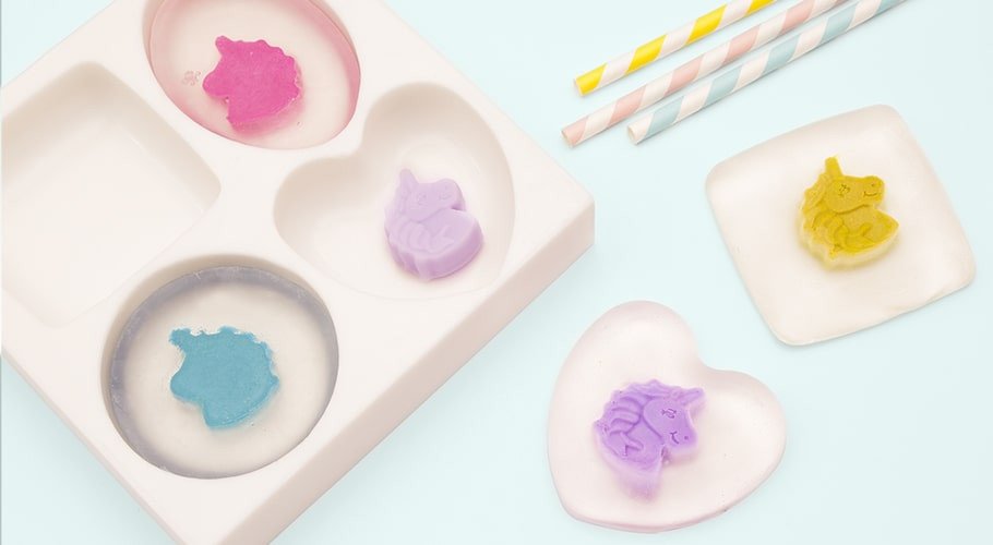 Moldes de silicone em 2D para fazer sabonetes. Moldes de silicone em 2D para fazer sabonetes.